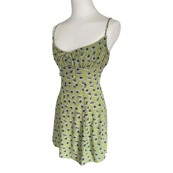 Urban Outfitters Kamaryn Green Floral Front Tie Mini Dress Womens Small Petite - Picture 4 of 11